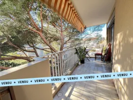 EXCLUSIVITE - Fréjus-Plage - Appartement 3 pièces - 60m2 - Terrasse - Parking Fréjus