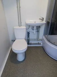 Bricolage Conteneur Sanitaire WC Douche avec Chaudière