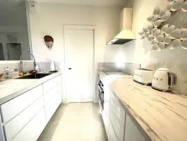 Vente LE CANNET MAIRIE Villa 8 pièce(s) 150m2 env - Terrain 557m2 - Dépendances
