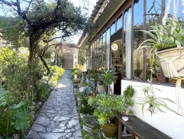 Vente LE CANNET MAIRIE Villa 8 pièce(s) 150m2 env - Terrain 557m2 - Dépendances
