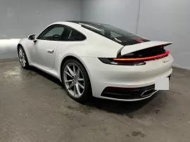 Voiture Porsche 992 Carrera Coupé (385 PS) - PDK