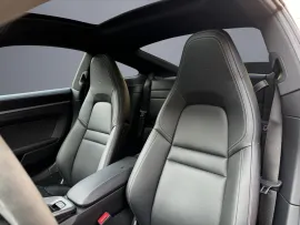 Voiture Porsche 992 Carrera 4S Coupé - 450 PS - PDK