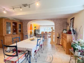 Vente Entrecasteaux - Maison de caractère - Gîtes - Terrain 7733 m2