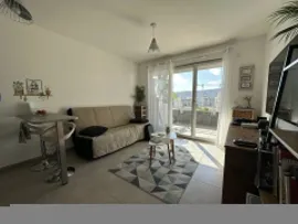 Vente Studio NICE ST ISIDORE
