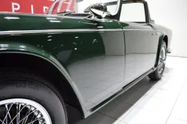 Voiture TRIUMPH TR4 A IRS Surrey Top + OD