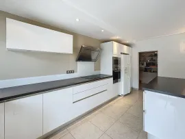 Vente RARE: VILLA AU CALME
