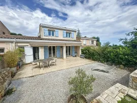 Vente RARE: VILLA AU CALME