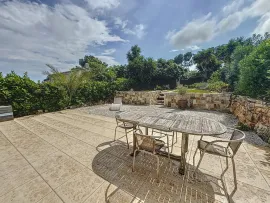 Vente RARE: VILLA AU CALME