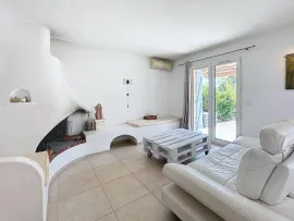 Vente RARE: VILLA AU CALME
