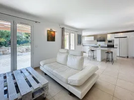 Vente RARE: VILLA AU CALME