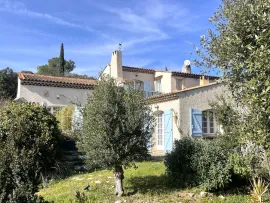 LE THORONET Villa traditionnelle 5 pièce(s) 158m2 Terrain 2289m2 Le Thoronet