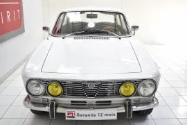 Voiture ALFA ROMEO 2000 Coupé GT Veloce