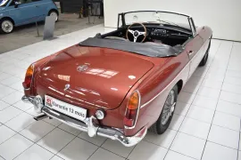 Voiture MG B Overdrive