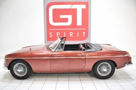 Voiture MG B Overdrive