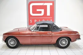 Voiture MG B Overdrive