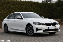 Voiture BMW Series 3 93dec8