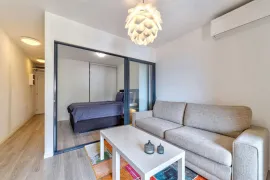 Vente BEAUSOLEIL : Magnifique studio avec terrasse, vue mer, piscine à