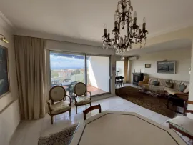 Vente CANNES, Montfleury : Grand appartement, terrasses, vue mer, pisc