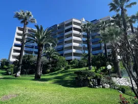 Vente CANNES, Montfleury : Grand appartement, terrasses, vue mer, pisc