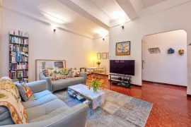 Vente NICE - Vieille Ville : Élégant appartement 3 pièces de 109m² dan