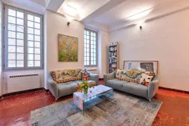 NICE - Vieille Ville : Élégant appartement 3 pièces de 109m² dan Nice