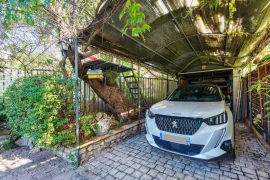 Vente ANTIBES - LA BADINE : Villa avec piscine et dépendance, au calme