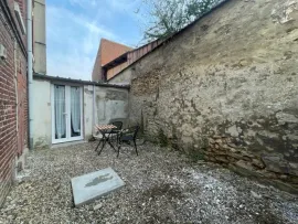 Location T2 MEUBLE + COURETTE proche gare
