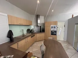 Vente CORPS DE FERME 193M²