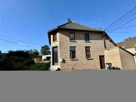 Maison de Village: charme et confort au coeur de la Belgique Walhain