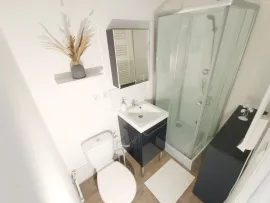 Location Studio meublé – Tout à pied !
