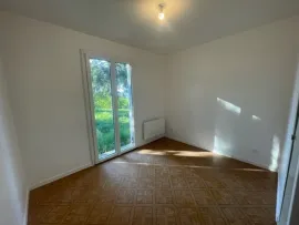 Location PLAIN PIED 3 CHAMBRES