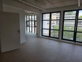Location Location Bureaux Paris 75012