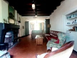 Maison ancienne - Cachet-   Dépendances –10 ha Port-Sainte-Foy-et-Ponchapt