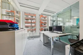 Location Location Bureaux Paris 75008