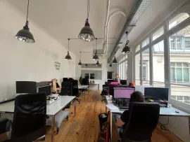 Location Location Bureaux Paris 75008