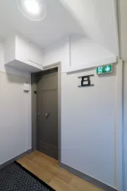 Vente Grand studio avec terrasse