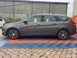 Voiture Peugeot 308 1.6 BlueHDi 120 cv allure