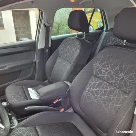 Voiture Skoda Fabia 1.0 TSI - 12V TURBO