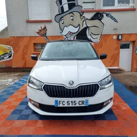 Voiture Skoda Fabia 1.0 TSI - 12V TURBO