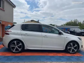 Voiture Peugeot 308 GT 2.0 BlueHDi 181 cv Boîte auto