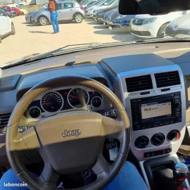 Voiture Jeep Compass 2.0 CRD 4x4 1968cm3 140cv
