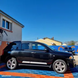 Voiture Jeep Compass 2.0 CRD 4x4 1968cm3 140cv