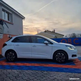 Voiture Citroën C4 II (NC_) 1.6 BlueHDi 120 (120Cv)