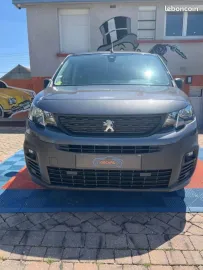 Voiture Peugeot Partner 1.5 BlueHDi 16V L2 EAT8 130 cv Boîte auto
