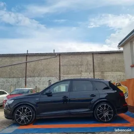 Voiture Audi SQ7 TDI quattro 3956cm3 435cv