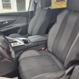 Voiture Peugeot 5008 1.5 BlueHDi EAT8 S&S 130 cv Boîte auto