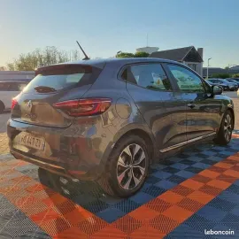Voiture Renault Clio 1.5 BLUE DCI - 8V TURBO