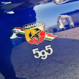 Voiture Fiat 500 ABARTH (312_) 1.4 Turbo (137Cv)