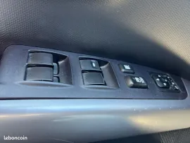 Voiture Citroën C-Crosser 2.2 HDi 4WD 156 cv Boîte auto