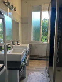 Vente Maison familiale de 6 chambres sur vaste terrain